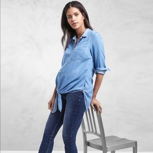 Gap Maternity Chambray Button-Down